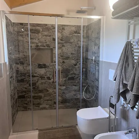 Holiday home Colombaio A 10 Min Dal Di Dubino